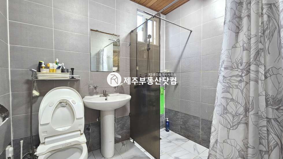 제주 제주시 조천읍 선흘리 [조천읍 선흘리] 선교로 선인동 사거리 부근 #단독주택 5개동 #급매 매매 매물번호 13437 사진 10