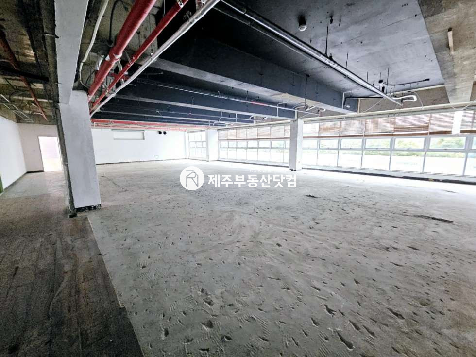 제주 제주시 화북일동 ﻿﻿[화북일동/삼화지구]/삼화초도로변/식당가능/넓은평수/무권리 월세 매물번호 11714 사진 2