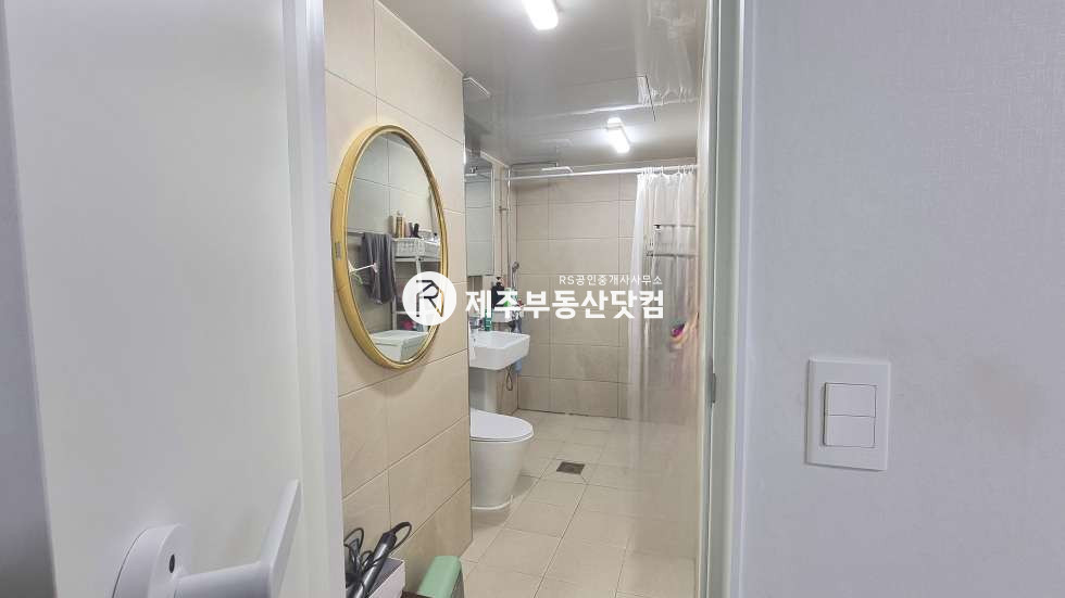 제주 제주시 이도이동 316-23 (남양주택) [이도이동] 동부경찰서 부근 #리모델링 완료 #깔끔한 1층 다세대 #방2화1 매매 매물번호 13487 사진 6