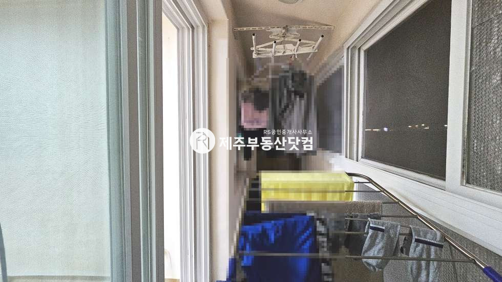 제주 제주시 도남동 70 수선화아파트다동 [도남동] 수선화1차 #급매 #고층 #방3화1 #협의입주 매매 매물번호 13400 사진 8