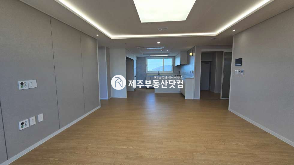 제주 제주시 화북이동 5762 [화북이동] 화북세원멤버스 #준신축 #탁트인조망 #2주차 가능 #특별혜택 매매 매물번호 13396 사진 2