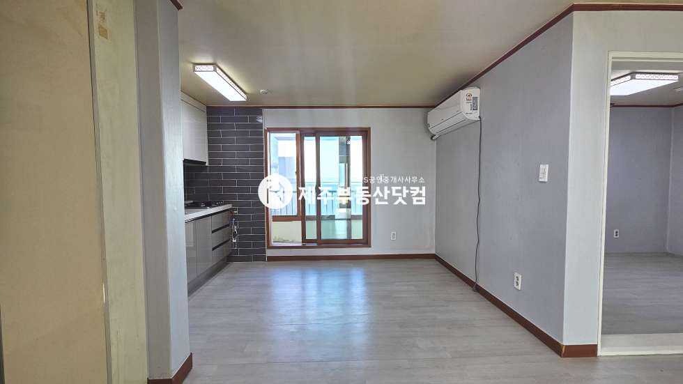제주 제주시 이호이동 116-3 [이호이동] 대일아파트 #급매 #리모델링 완료 #방3화1 매매 매물번호 13376 사진 1