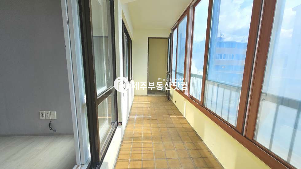 제주 제주시 이호이동 116-3 [이호이동] 대일아파트 #급매 #리모델링 완료 #방3화1 매매 매물번호 13376 사진 8